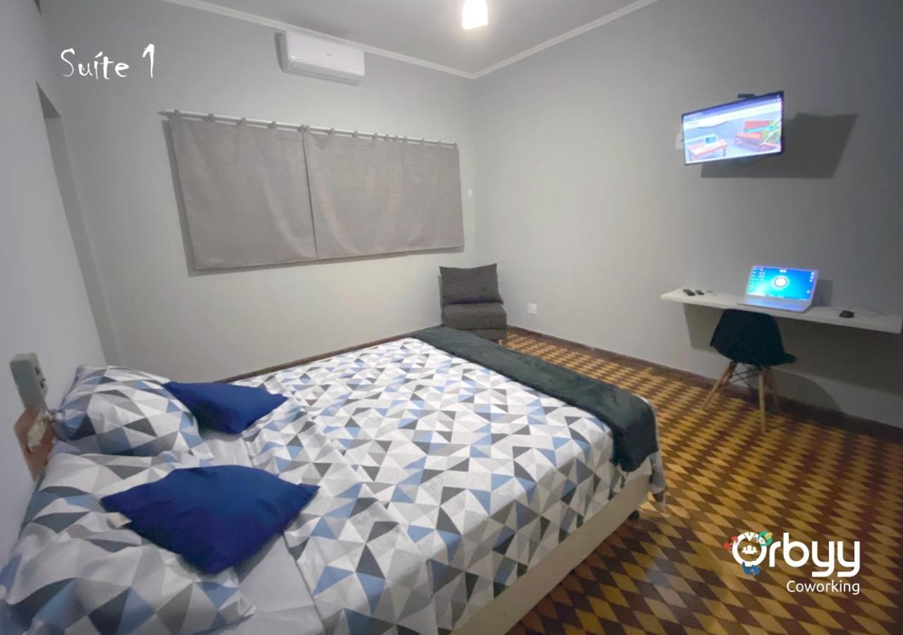 Ritz Hostel Арасатуба Екстер'єр фото