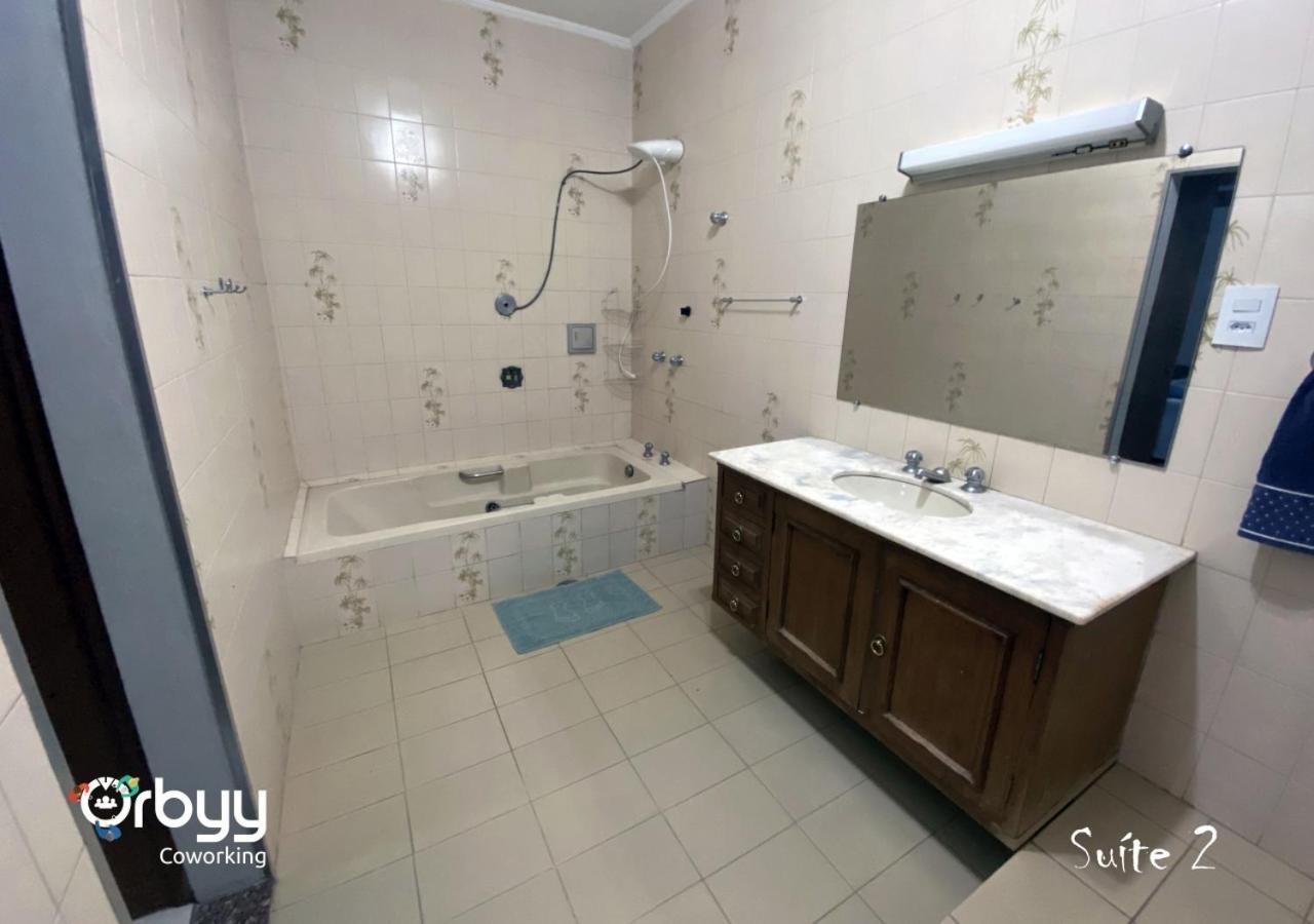 Ritz Hostel Арасатуба Екстер'єр фото