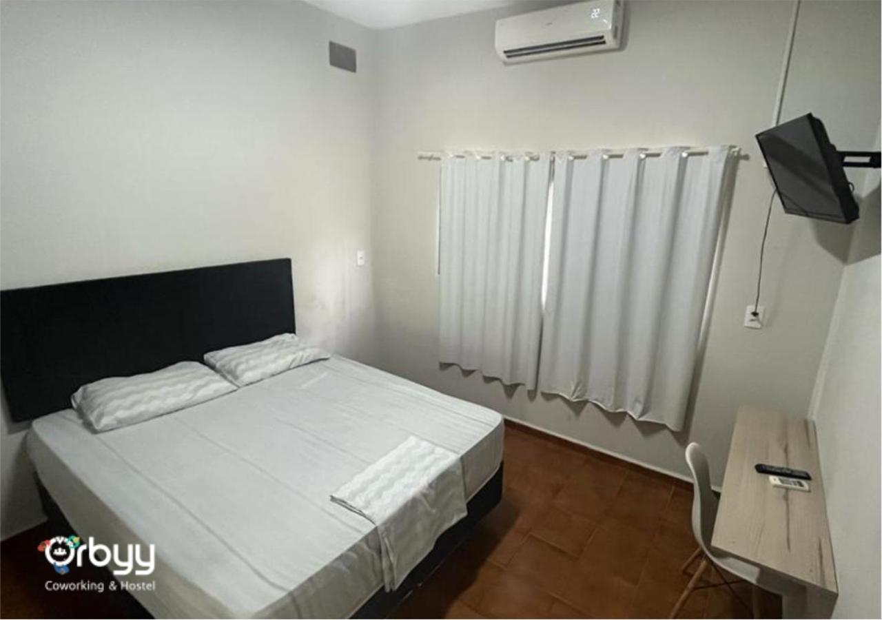 Ritz Hostel Арасатуба Екстер'єр фото