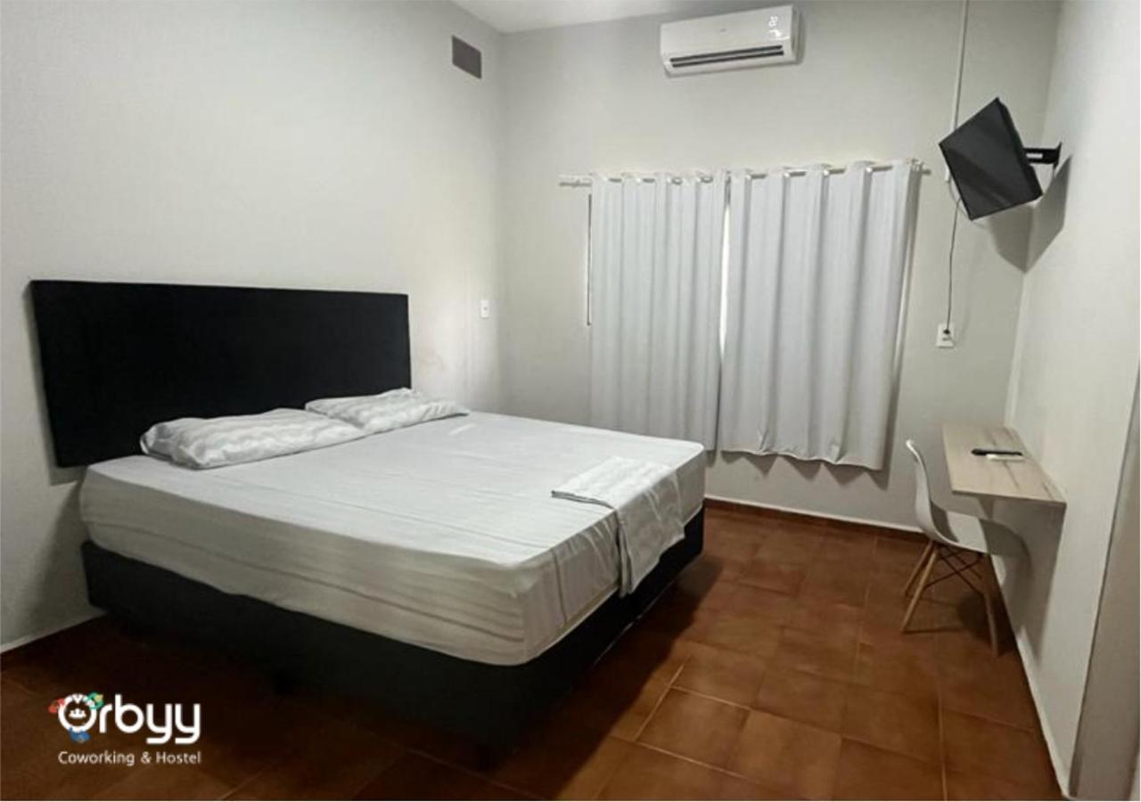 Ritz Hostel Арасатуба Екстер'єр фото