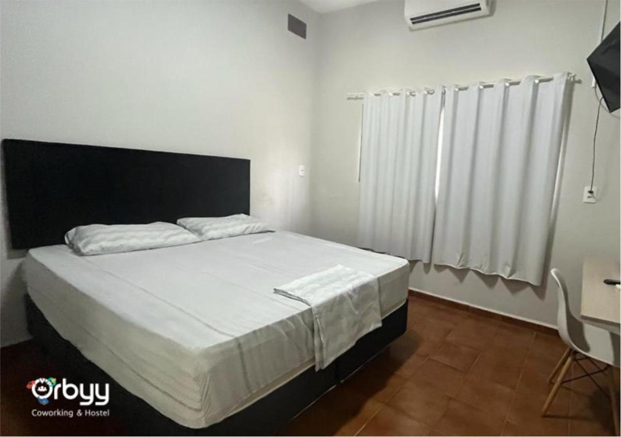 Ritz Hostel Арасатуба Екстер'єр фото